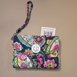 Vera Bradley Multicolor Petal Paisley Smartphone Wristlet NWT